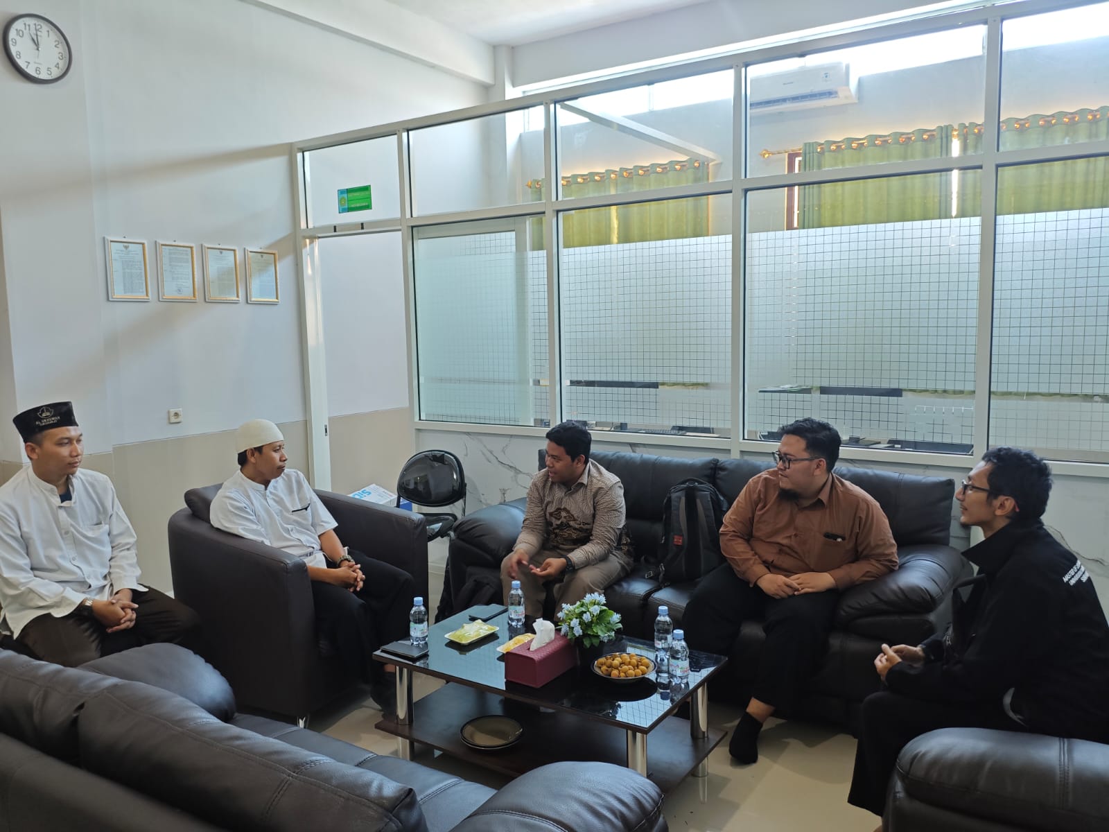 STIS Ukhuwah Sukoharjo Sambut Kunjungan FAI UMS, Bahas Penguatan Akreditasi hingga Hibah Litapdimas